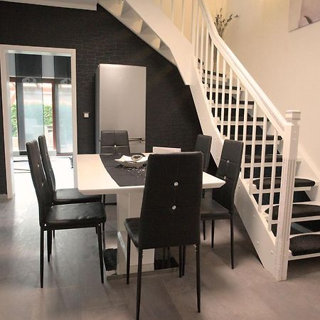 Zum Kaeutzchen 120Qm Ferienhaus 8 Personen 4 Schlafzimmer Nossentiner Huette Bagian luar foto